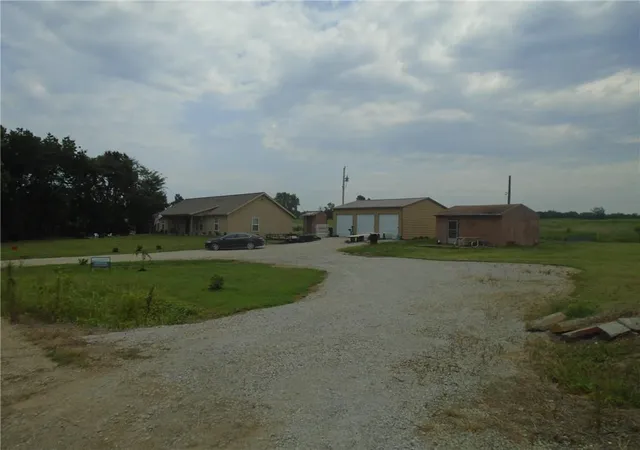 Photo 3 of Single family home for sale at 2898 Blue Bird St, Odessa, MO 64076 | MLS# 2630671 | Listing updated on 2026-08-05