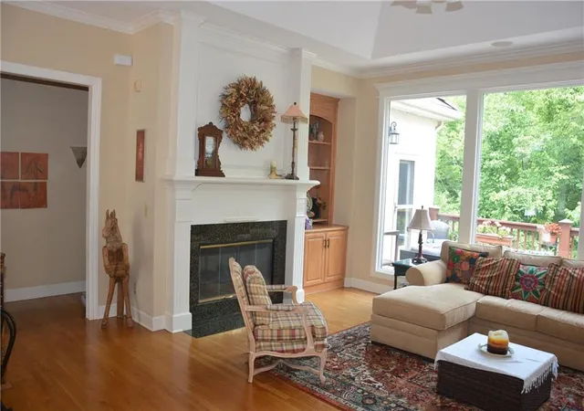 Photo 4 of Sale Pending at 21200 E 37th Terr Ct S, Independence, MO 64057 | MLS# 2630680 | Listing updated on 2026-09-07