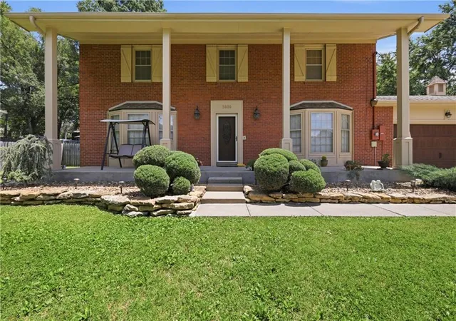 3rd image of 3609 S Phelps Rd, Independence, MO 64055 | MLS# 2630683