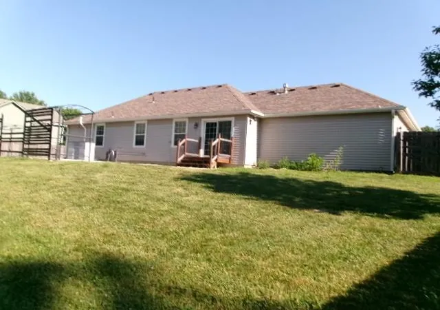 Homes for sale in Blue Springs, MO | 1024 Sw Hillcrest Dr, Blue Springs, MO 64015 | MLS# 2630695