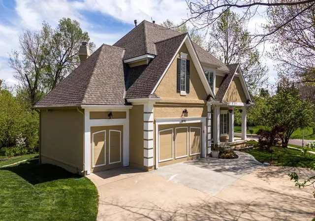 2nd image of 14741 Robinson St, Overland Park, KS 66223 | MLS# 2630723