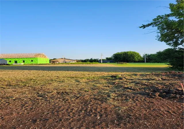 Homes for sale in Linn Valley, KS | 42 S Linn Valley Dr, Linn Valley, KS 66040 | MLS# 2630724