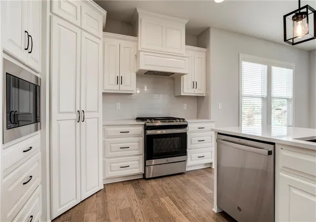 4th image of 16951 S Hunter St, Olathe, KS 66062 | MLS# 2630725