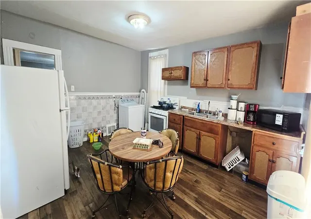 Photo 11 of Sale Pending at 2316 S 10 Street, Saint Joseph, MO 64503 | MLS# 2630735 | Listing updated on 2026-08-02