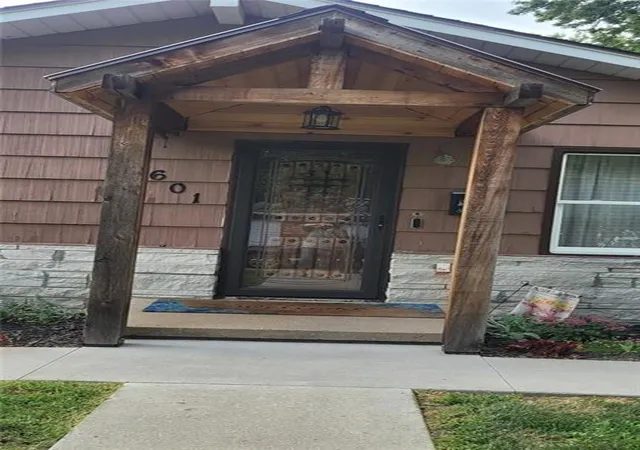 Photo 2 of Single family home for sale at 3601 Doniphan Ave, Saint Joseph, MO 64507 | MLS# 2630740 | Listing updated on 2026-08-07