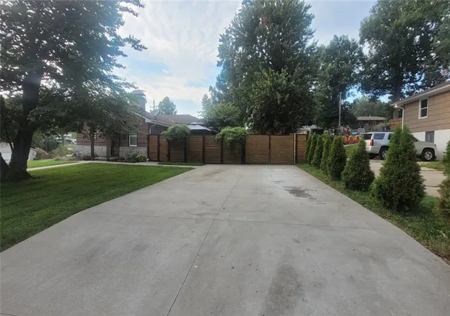 Photo 23 of Single family home for sale at 3601 Doniphan Ave, Saint Joseph, MO 64507 | MLS# 2630740 | Listing updated on 2026-08-07
