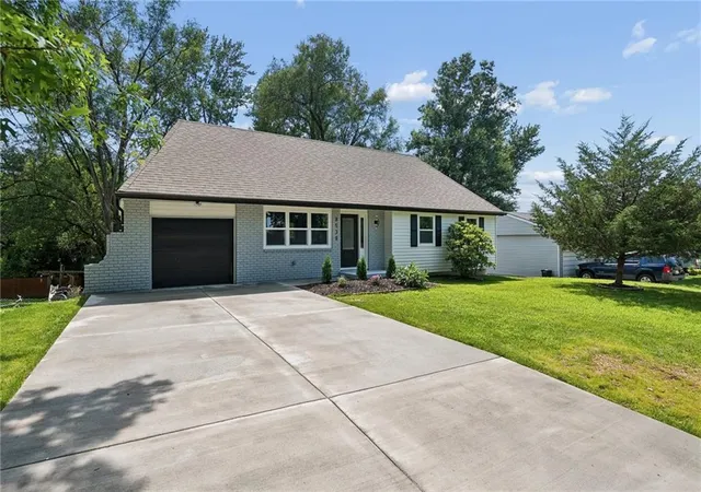 2nd image of 8539 Sandusky Ave, Kansas City, KS 66112 | MLS# 2630753