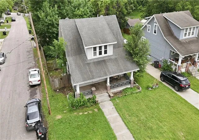 Homes for sale in Independence, MO | 531 E College St, Independence, MO 64050 | MLS# 2630755