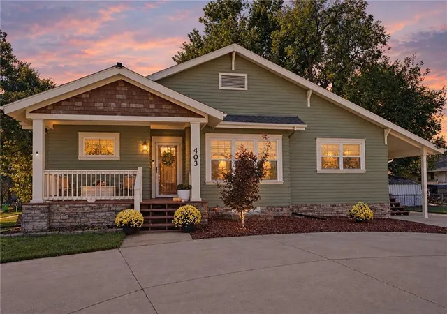Photo 1 of Single family home for sale at 403 Baker St, Baldwin City, KS 66006 | MLS# 2630761 | Listing updated on 2026-10-09