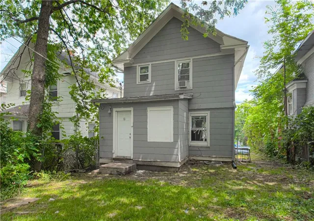 Homes for sale in Kansas City, MO | 3428 Park Ave, Kansas City, MO 64109 | MLS# 2630762