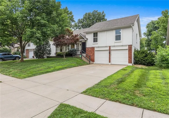 2nd image of 14616 W 90th St, Lenexa, KS 66215 | MLS# 2630781