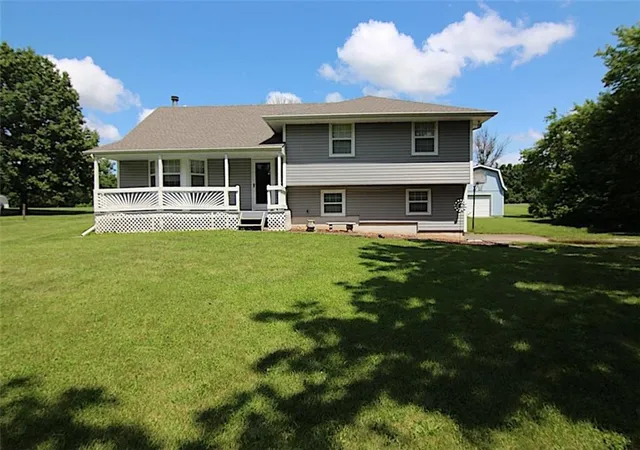 Homes for sale in Peculiar, MO | 23715 S Chadwick Dr, Peculiar, MO 64078 | MLS# 2630784