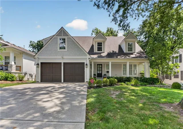 2nd image of 4907 W 69Th Ter, Prairie Village, KS 66208 | MLS# 2630785