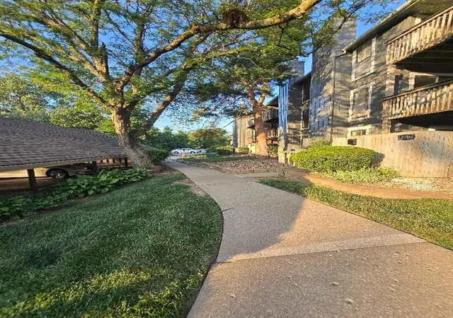1st image of 12706 W 110th Ter, Overland Park, KS 66210 | MLS# 2630810