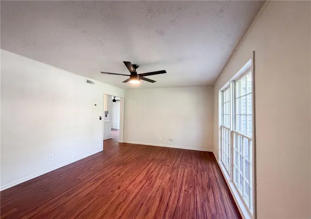 Photo 3 of Single family home for sale at 11615 W 68th Street, Shawnee, KS 66203 | MLS# 2630811 | Listing updated on 2026-10-01
