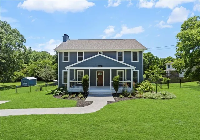 1st image of 12021 E 75th St, Raytown, MO 64138 | MLS# 2630839
