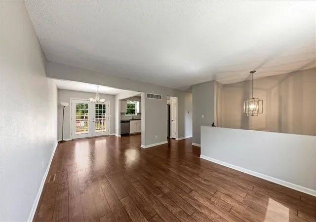 Photo 4 of Single family home for sale at 13020 S Sycamore St, Olathe, KS 66062 | MLS# 2630852 | Listing updated on 2026-09-24