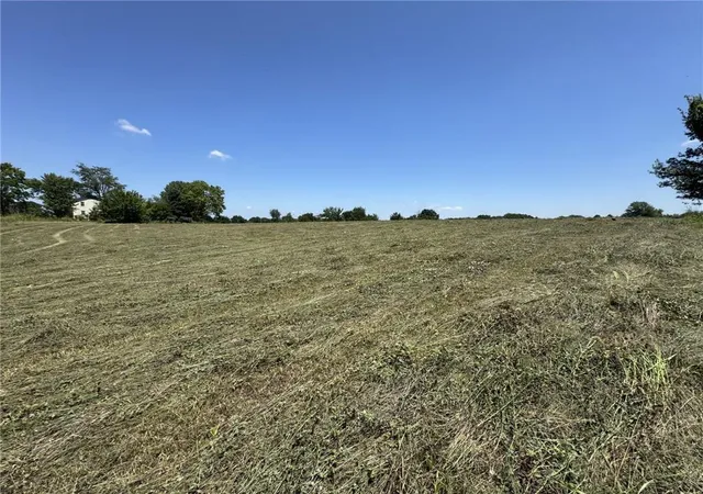 Photo 3 of Sale Pending at Tbd SE 251 Road, Warrensburg, MO 64093 | MLS# 2630854 | Listing updated on 2026-07-23