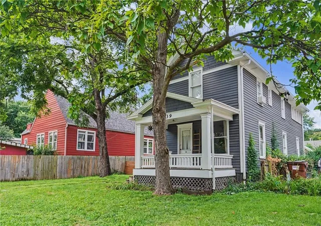 Homes for sale in Lawrence, KS | 639 Alabama St, Lawrence, KS 66044 | MLS# 2630856