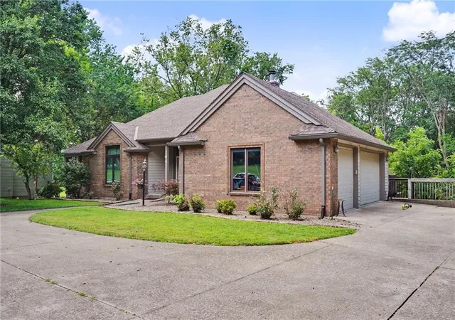 5th image of 204 E High St, Baldwin City, KS 66006 | MLS# 2630862