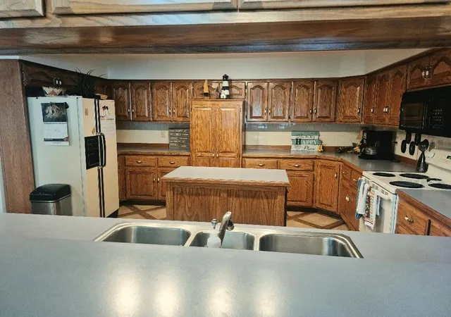 Photo 3 of Single family home for sale at 115 Tackle Cir, Gallatin, MO 64640 | MLS# 2630869 | Listing updated on 2026-08-31