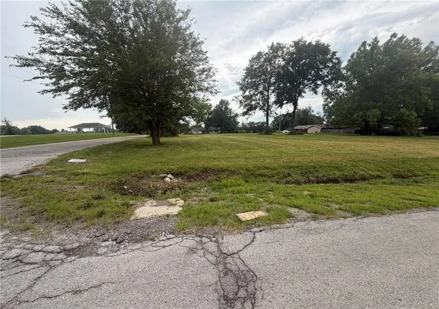 Homes for sale in Albany, MO | 1205 S Dallas St, Albany, MO 64402 | MLS# 2630871