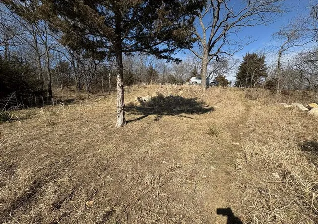 Homes for sale in Linn Valley, KS | 38 Cedar Dr, Linn Valley, KS 66040 | MLS# 2630889