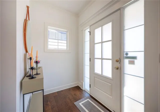 Photo 5 of Single family home for sale at 716 W 45th Street, Kansas City, MO 64111 | MLS# 2630890 | Listing updated on 2026-09-05