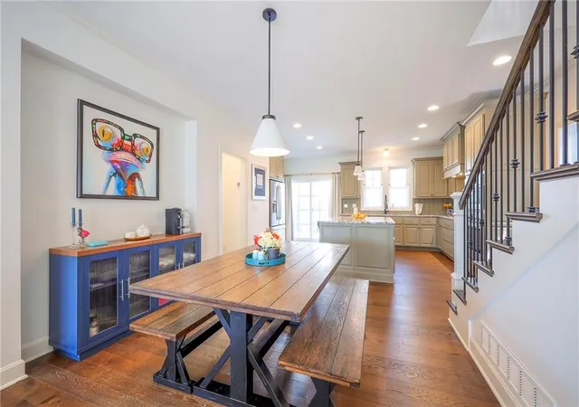 Photo 4 of Single family home for sale at 716 W 45th Street, Kansas City, MO 64111 | MLS# 2630890 | Listing updated on 2026-10-19
