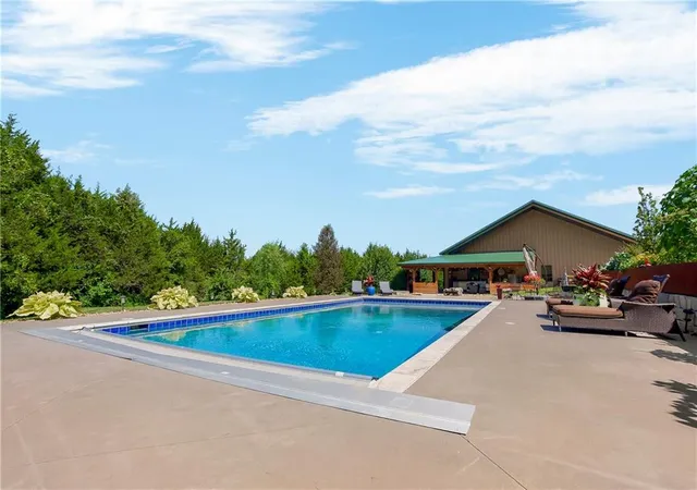 5th image of 31305 W 89Th St, De Soto, KS 66018 | MLS# 2630896