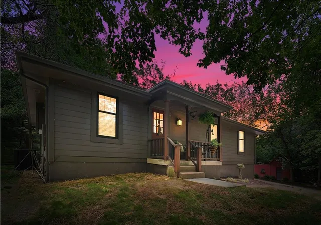 1st image of 22001 S Hedge Hill Dr, Pleasant Hill, MO 64080 | MLS# 2630919