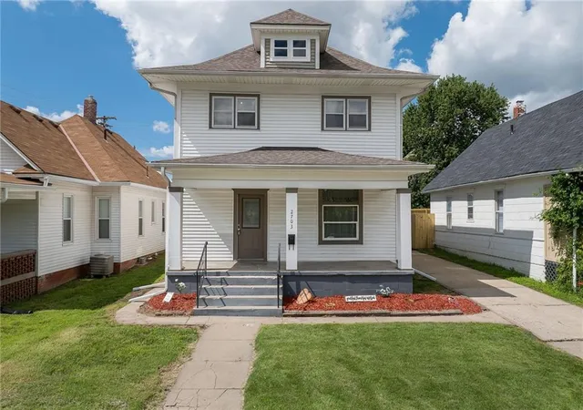 Homes for sale in Saint Joseph, MO | 2703 Monterey St, Saint Joseph, MO 64507 | MLS# 2630929
