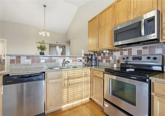 Photo 3 of Condo for sale at 8030 N Drury Ave #3C, Kansas City, MO 64119 | MLS# 2630948 | Listing updated on 2026-10-18