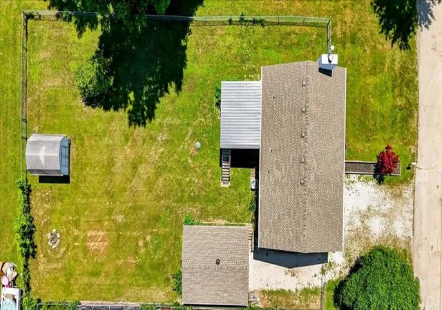 32nd image of 103 S Paul Dr, Sibley, MO 64088 | MLS# 2630951