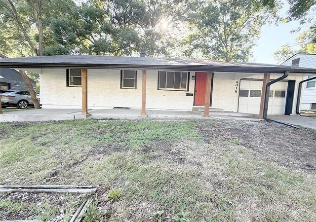 1st image of 4016 S Spring St, Independence, MO 64055 | MLS# 2630952