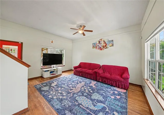 5th image of 1210 Barnett Ave, Kansas City, KS 66102 | MLS# 2630987