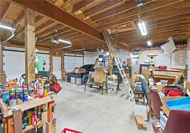 5th image of 17739 Eisenhower Rd, Leavenworth, KS 66048 | MLS# 2631009