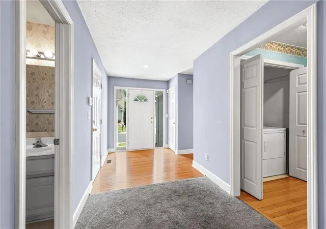 Photo 5 of Sale Pending at 4715 NW 59th Court, Kansas City, MO 64151 | MLS# 2631061 | Listing updated on 2026-08-13