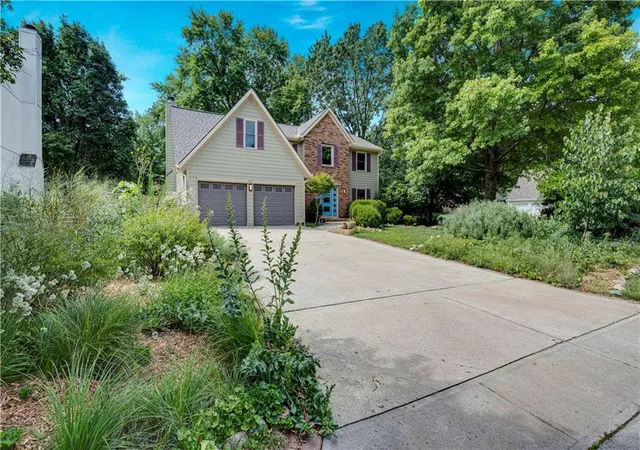 1st image of 15331 W 84th Terrace, Lenexa, KS 66219 | MLS# 2631075