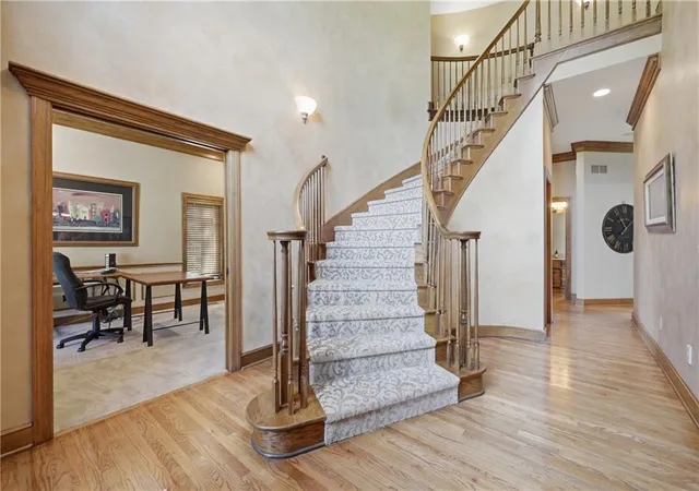 4th image of 4402 Bittersweet Ln, Blue Springs, MO 64015 | MLS# 2631079