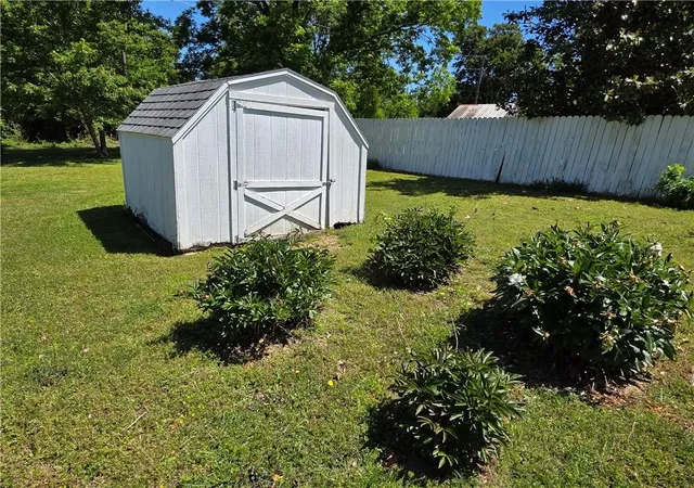 Homes for sale in El Dorado Springs, MO | 307 W Carman Rd, El Dorado Springs, MO 64744 | MLS# 2631084