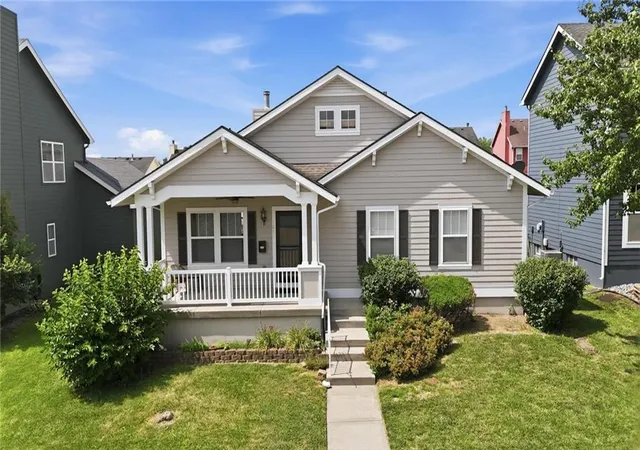 Photo 1 of Sale Pending at 1251 Sw Arbormill Ter, Lees Summit, MO 64082 | MLS# 2631093 | Listing updated on 2026-08-28