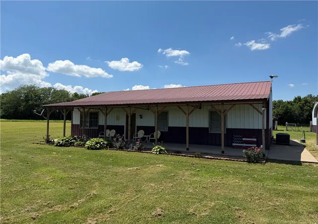5th image of 1581 100Th Rd, Urich, MO 64788 | MLS# 2631094