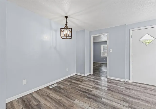Photo 3 of Sale Pending at 1704 S Brookside Ave, Independence, MO 64052 | MLS# 2631113 | Listing updated on 2026-08-10