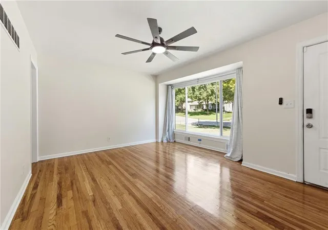 Photo 3 of Single family home for sale at 6301 E 101st Street, Kansas City, MO 64134 | MLS# 2631129 | Listing updated on 2026-09-13