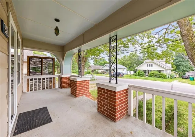 Photo 3 of Sale Pending at 2611 S 36th Street, Kansas City, KS 66106 | MLS# 2631130 | Listing updated on 2026-08-25