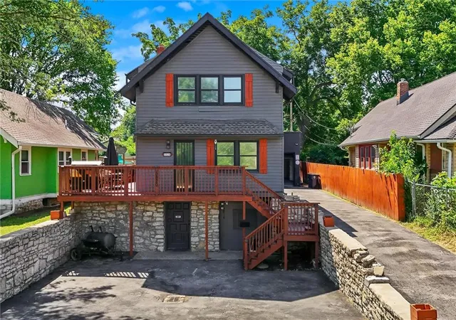2nd image of 5820 Prospect Ave, Kansas City, MO 64130 | MLS# 2631163