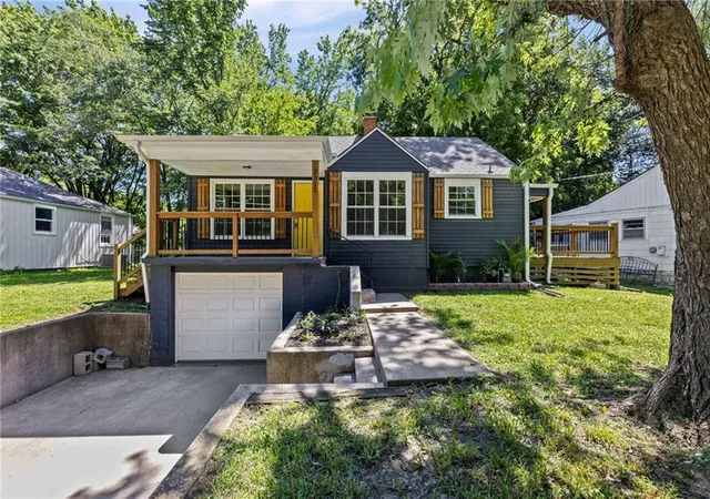 1st image of 3311 N 57th St, Kansas City, KS 66104 | MLS# 2631182