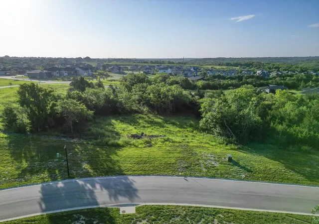 image of 11525 Deer Ridge Dr, Olathe, KS 66061 | MLS# 2631185