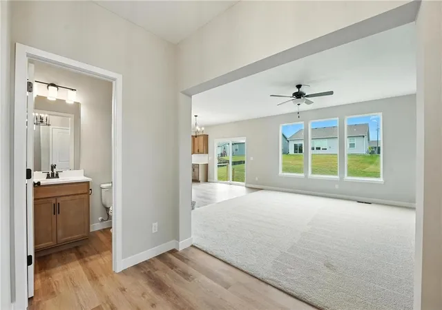 4th image of 3057 Nw 96Th Ter, Kansas City, MO 64154 | MLS# 2631190